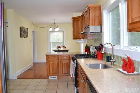 805 Second St, Dunellen, NJ 08812 photo 13