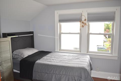 805 Second St, Dunellen, NJ 08812 photo 22