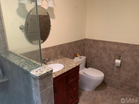 7 Falcon Dr, Edison, NJ 08820 photo 26