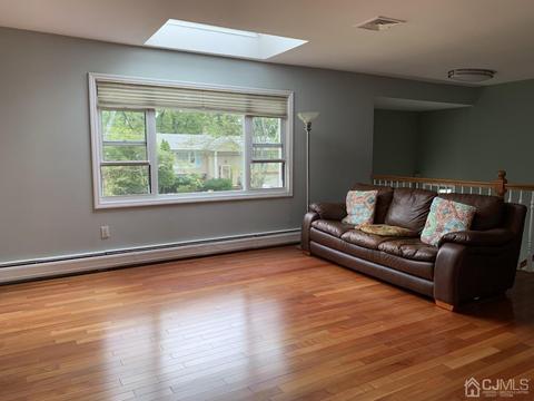 7 Falcon Dr, Edison, NJ 08820 photo 9
