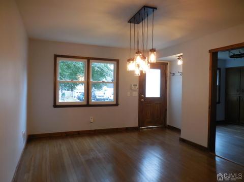 444 Fairview Ave, Middlesex, NJ 08846 photo 3