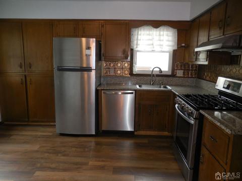 444 Fairview Ave, Middlesex, NJ 08846 photo 5