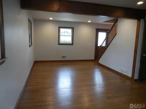 444 Fairview Ave, Middlesex, NJ 08846 photo 4