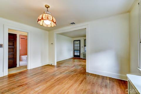 133 Stephenson Ave, Middlesex, NJ 08846 photo 12