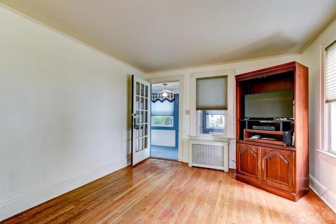 133 Stephenson Ave, Middlesex, NJ 08846 photo 9