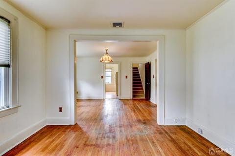 133 Stephenson Ave, Middlesex, NJ 08846 photo 7