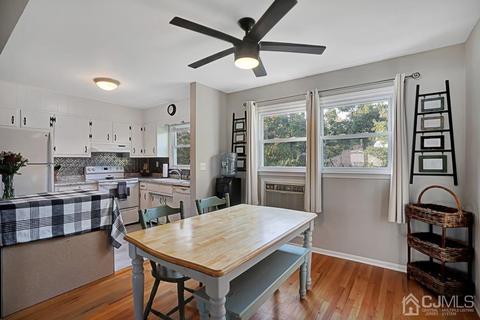 1 Milton Pl, Middlesex, NJ 08846 photo 9