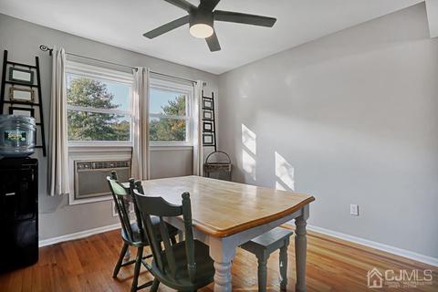 1 Milton Pl, Middlesex, NJ 08846 photo 8