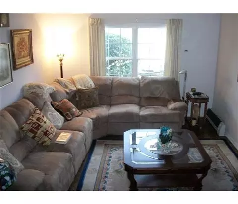 39 Pheasant Run, Edison, NJ 08820 photo 6