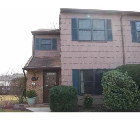 39 Pheasant Run, Edison, NJ 08820 photo 4