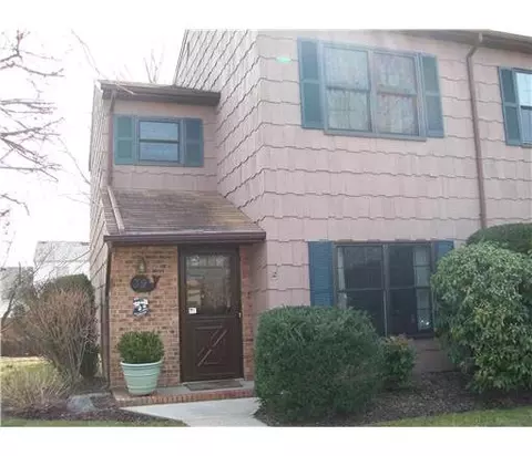 39 Pheasant Run, Edison, NJ 08820 photo 2