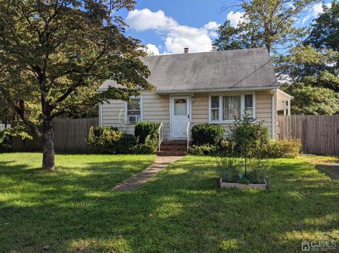 10 Locust Dr, Helmetta, NJ 08828 photo 2