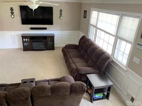 75 Pierson Ave, Edison, NJ 08837 photo 5