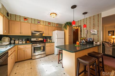 24 Harmony Way, Sewaren, NJ 07077 photo 9