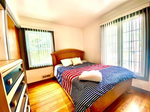 75 Schoder Ave, Woodbridge, NJ 07095 photo 2