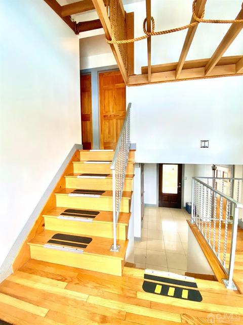 75 Schoder Ave, Woodbridge, NJ 07095 photo 7
