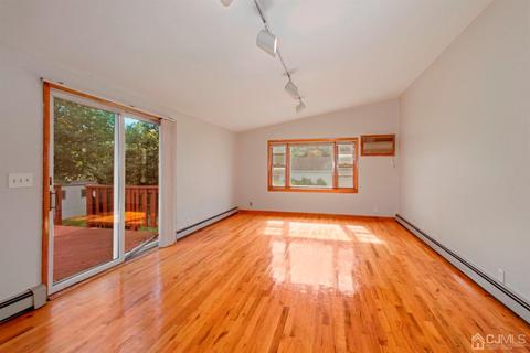 159 Vineyard Rd, Edison, NJ 08817 photo 14