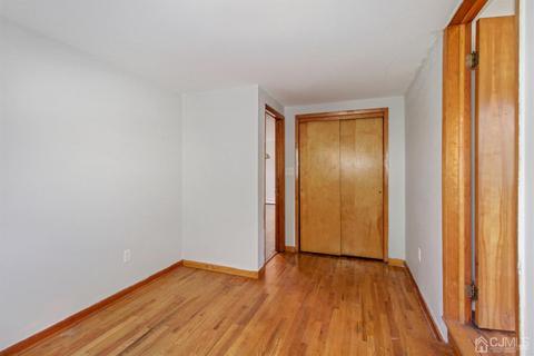 159 Vineyard Rd, Edison, NJ 08817 photo 8