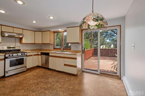 159 Vineyard Rd, Edison, NJ 08817 photo 16