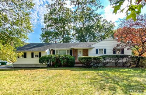 19 Freeman Ave, Edison, NJ 08820 photo 1