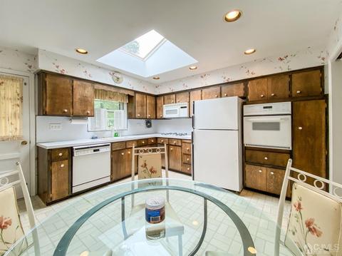 19 Freeman Ave, Edison, NJ 08820 photo 3