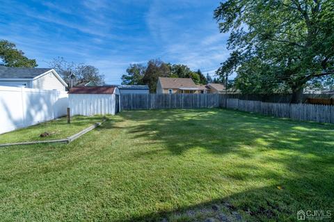 416 First St, Middlesex, NJ 08846 photo 4