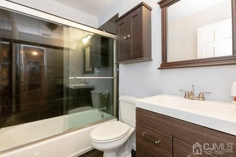 32 Winthrop Rd, Edison, NJ 08817 photo 7