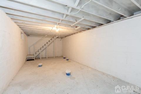 32 Winthrop Rd, Edison, NJ 08817 photo 11