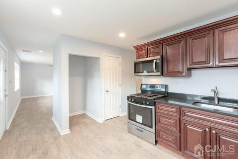 32 Winthrop Rd, Edison, NJ 08817 photo 4