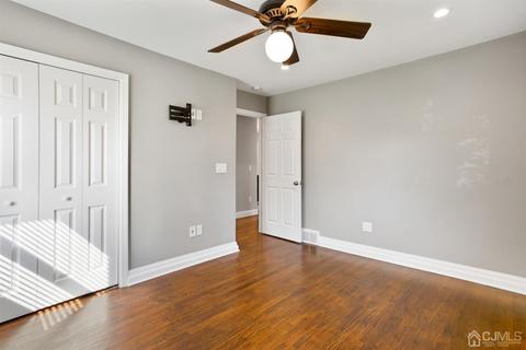 13 Blake Dr, Clark, NJ 07066 photo 9