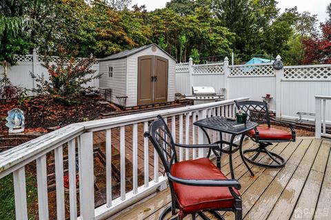 16 Phillips Rd, Edison, NJ 08817 photo 33