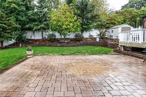 16 Phillips Rd, Edison, NJ 08817 photo 10