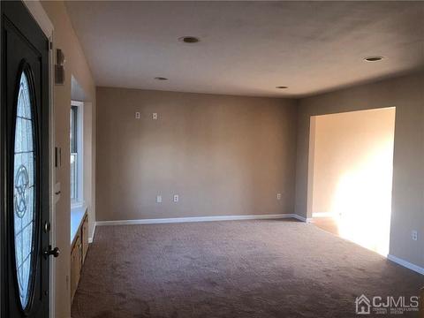 85 Bridge St, Sewaren, NJ 07077 photo 2