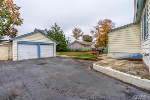 116 Pond Ave, Middlesex, NJ 08846 photo 2