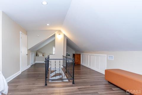 116 Pond Ave, Middlesex, NJ 08846 photo 17