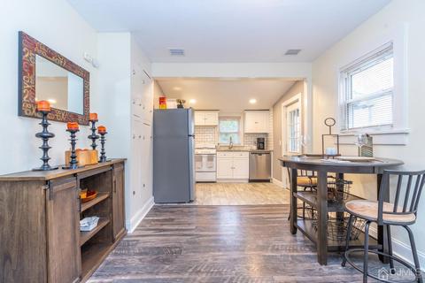 116 Pond Ave, Middlesex, NJ 08846 photo 8