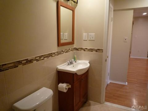 1413 Raspberry Ct, Edison, NJ 08817 photo 9