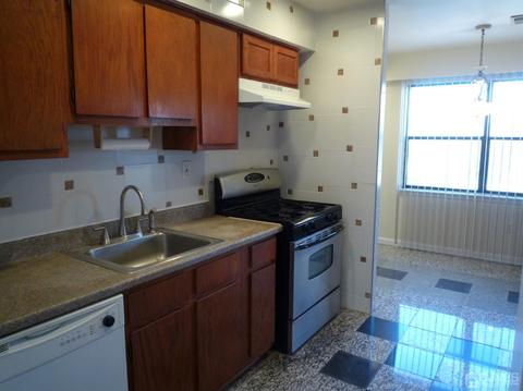 1413 Raspberry Ct, Edison, NJ 08817 photo 6