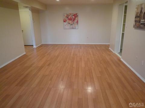 1413 Raspberry Ct, Edison, NJ 08817 photo 3