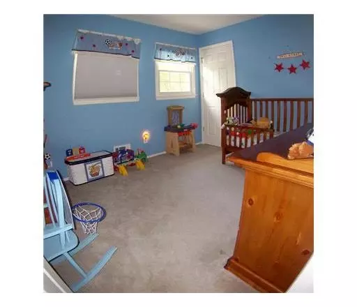  34 Deerwood Dr, Clark, NJ 07066 photo 17