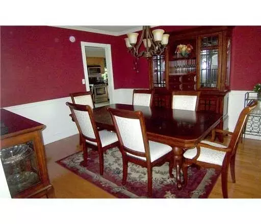  34 Deerwood Dr, Clark, NJ 07066 photo 10