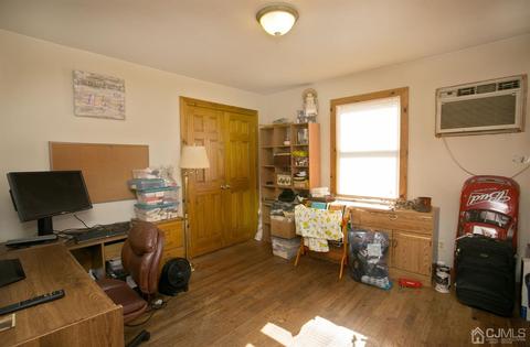 110 Main St, Edison, NJ 08837 photo 12