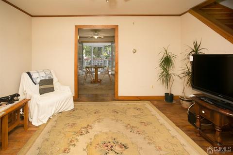 110 Main St, Edison, NJ 08837 photo 9