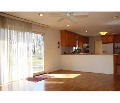19 Timber Rd, Edison, NJ 08820 photo 22