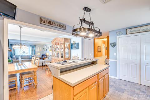 50 Old Post Rd, Edison, NJ 08817 photo 19