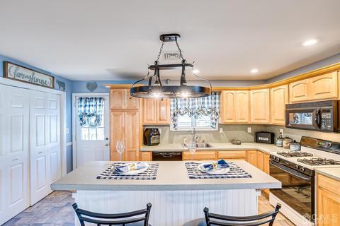 50 Old Post Rd, Edison, NJ 08817 photo 14