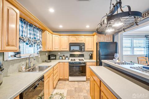 50 Old Post Rd, Edison, NJ 08817 photo 18