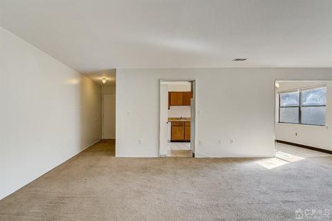 1508 Raspberry Ct, Edison, NJ 08817 photo 15