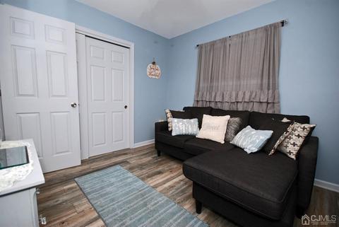 18 Crescent Rd, Edison, NJ 08817 photo 17