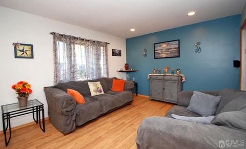 18 Crescent Rd, Edison, NJ 08817 photo 7